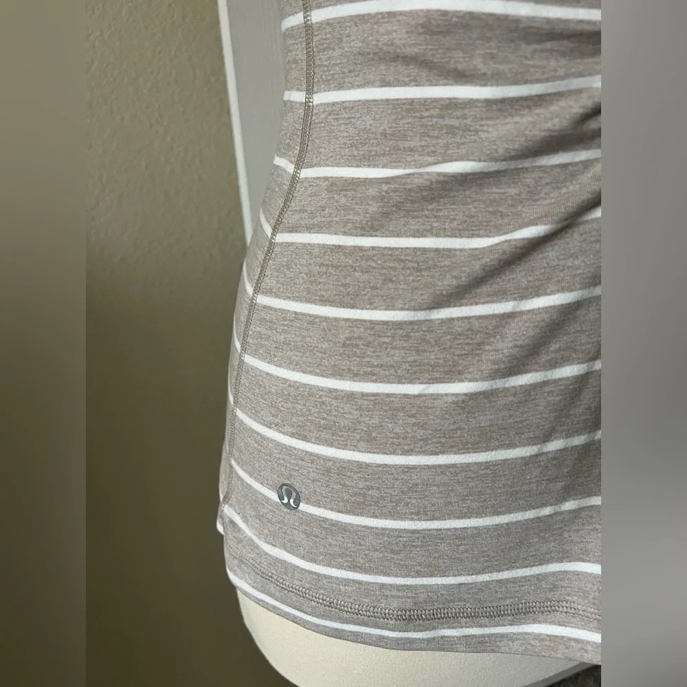 Lululemon open your heart tank